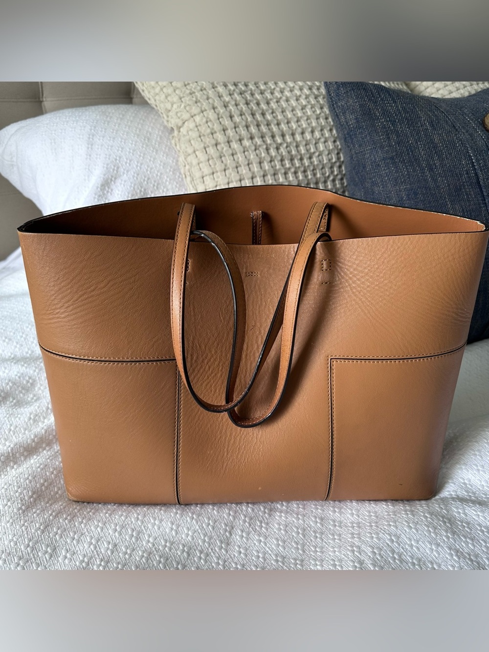 Tory Burch Block T Leather Tote